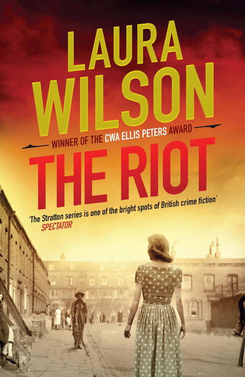 Book cover of The Riot: DI Stratton 5 (DI Stratton #5)
