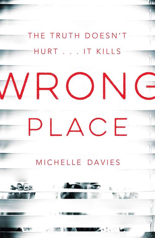 Book cover of Wrong Place (DC Maggie Neville #2)