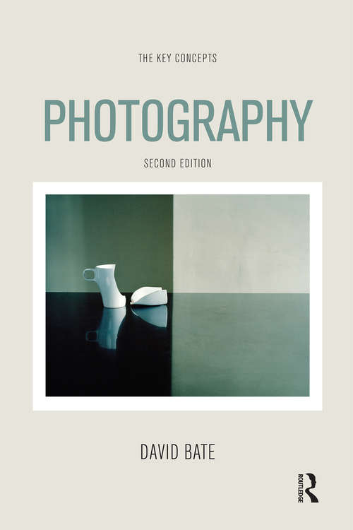 Book cover of Photography: The Key Concepts (2)