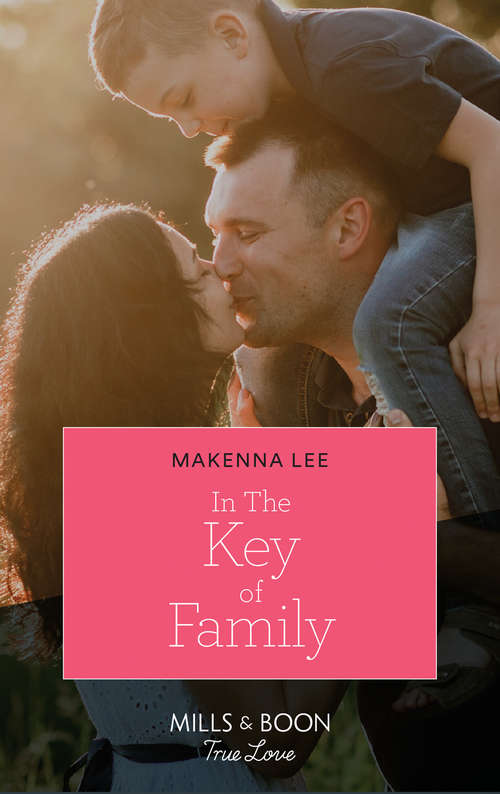 Book cover of In The Key Of Family: Winning Mr. Charming (charming, Texas) / In The Key Of Family (home To Oak Hollow) (ePub edition) (Home to Oak Hollow #2)