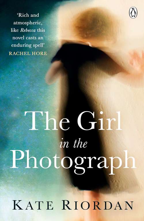 Book cover of The Girl in the Photograph