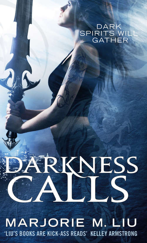 Book cover of Darkness Calls: Hunter Kiss: Book 2 (Hunter Kiss #2)