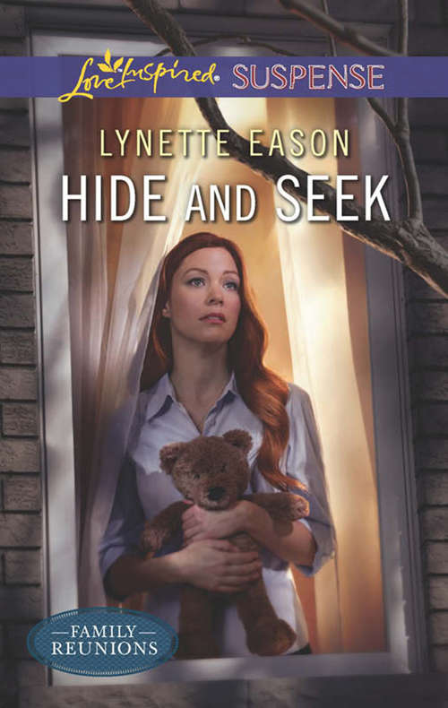 Book cover of Hide and Seek: Hide And Seek Christmas Cover-up Her Stolen Past (ePub First edition) (Family Reunions #1)