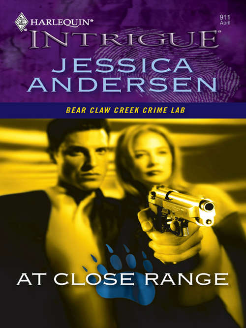 Book cover of At Close Range (ePub First edition) (Bear Claw Creek Crime Lab #2)