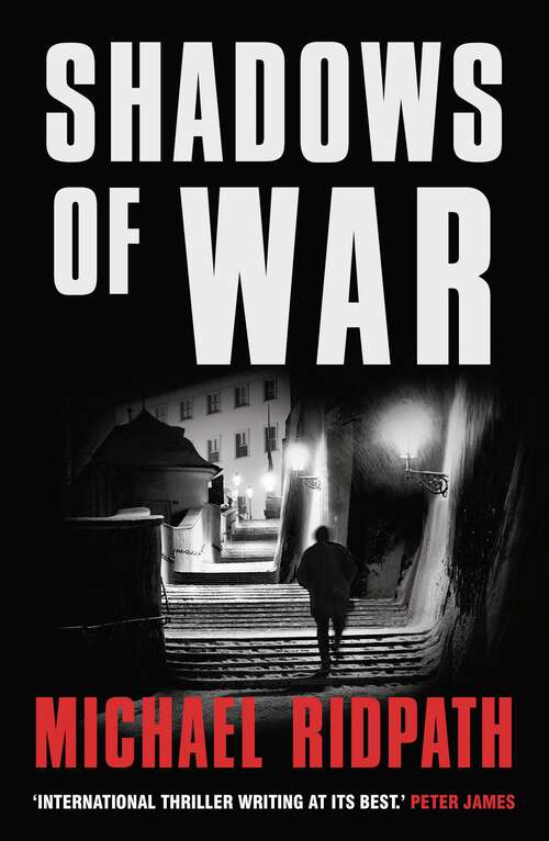 Book cover of Shadows Of War (Traitors)