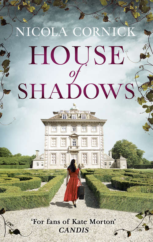 Book cover of House Of Shadows: Discover The Thrilling Untold Story Of The Winter Queen (ePub edition) (Mira Ser.)